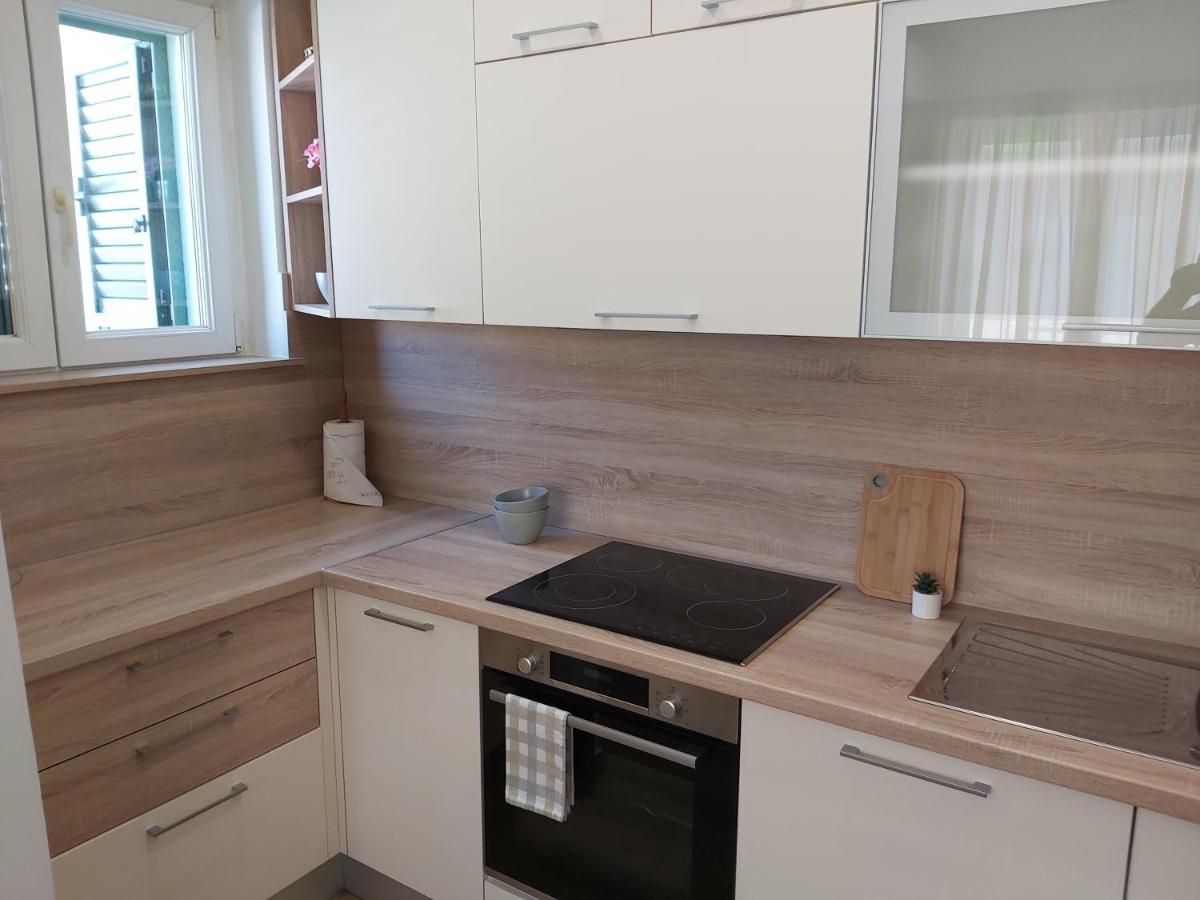 Villa House Petar By Sea
